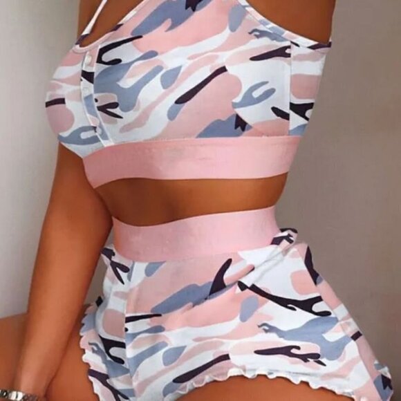 Other - Pink, gray, and white camouflage camisole Pajama Short Set Women's Size XL